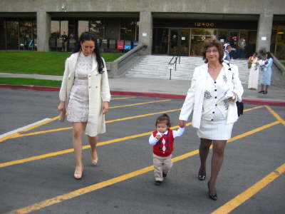 Gregory, Mama and Grandma